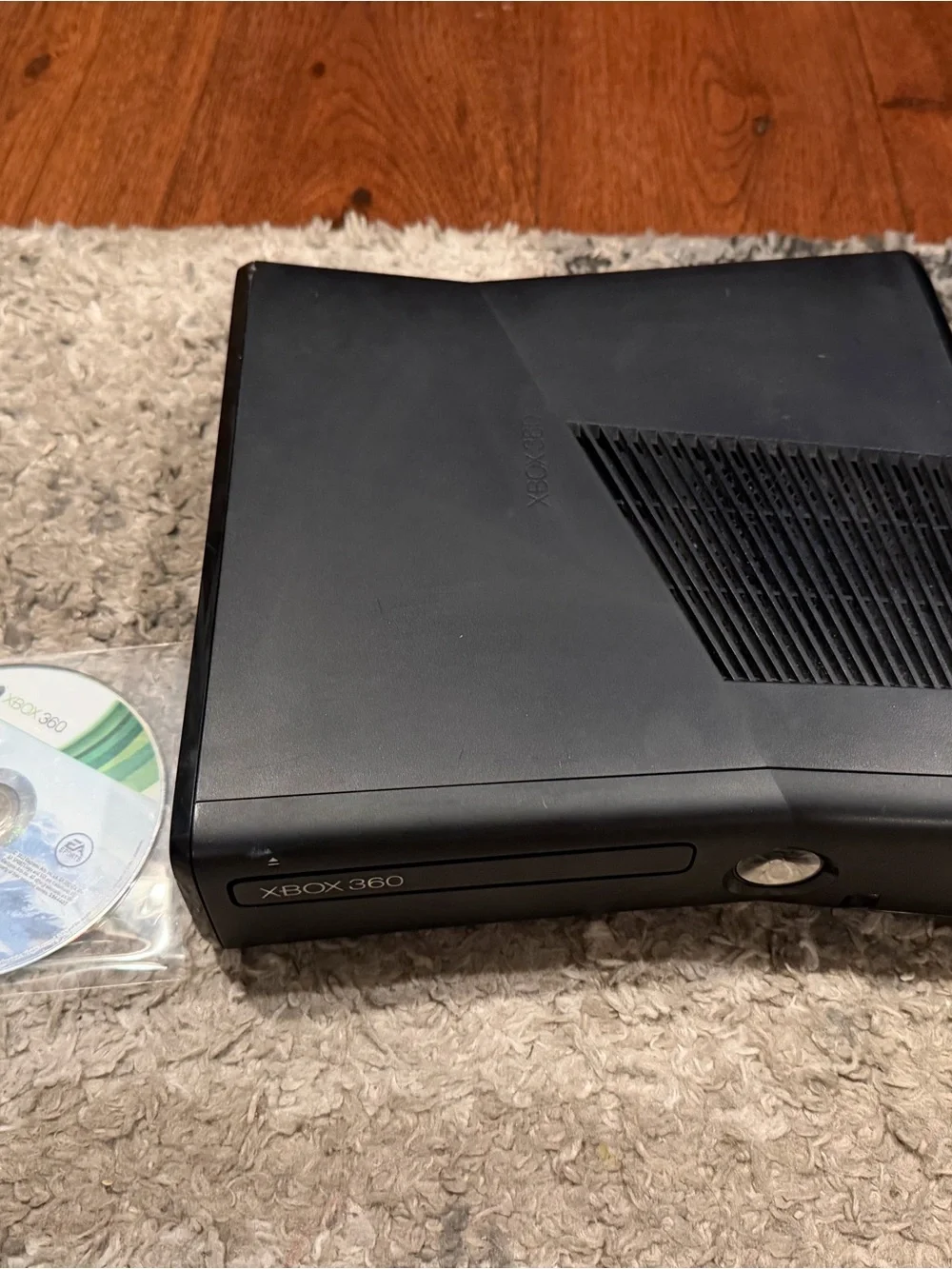 Microsoft Xbox 360 Console without wiring